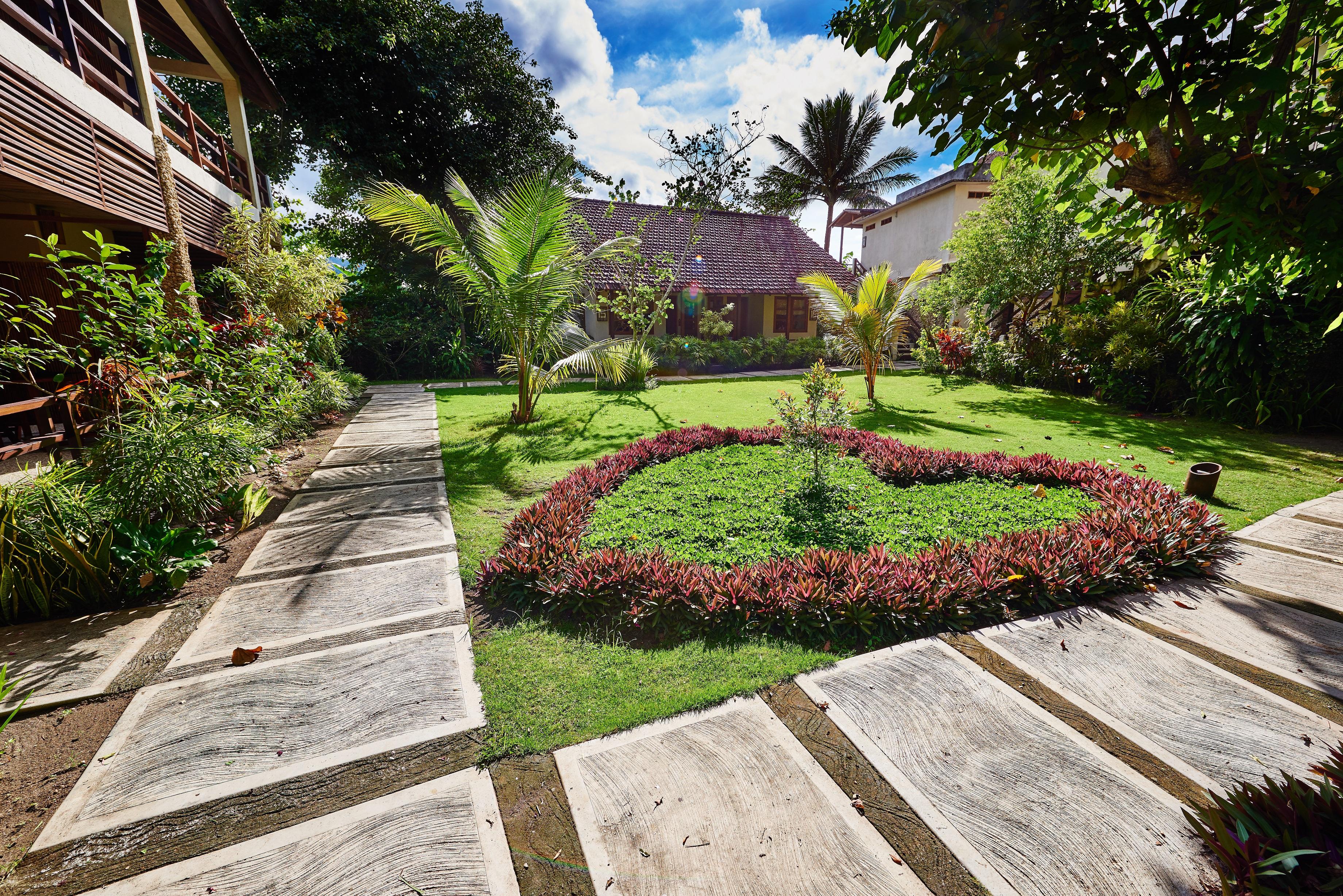 Cocotinos Manado Exterior foto
