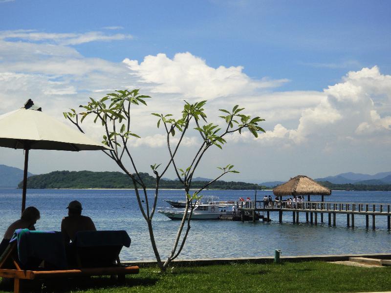 Cocotinos Manado Exterior foto