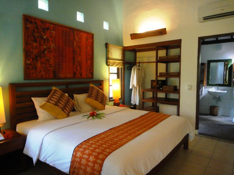 Cocotinos Manado Exterior foto