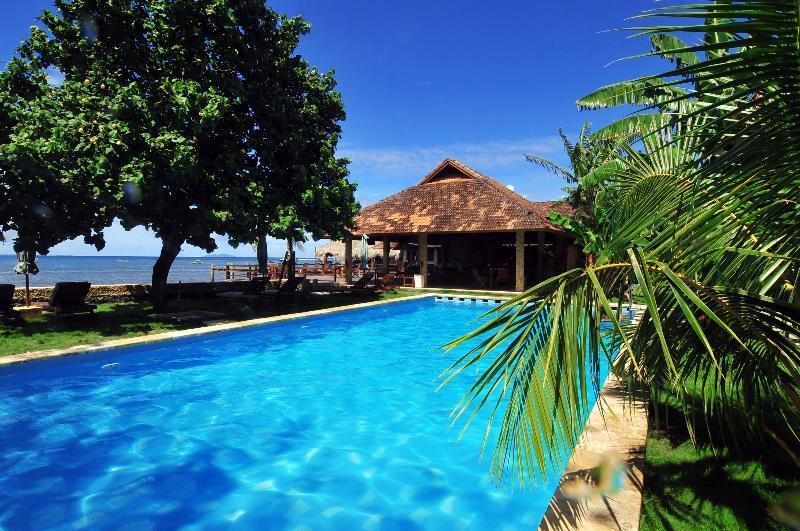Cocotinos Manado Exterior foto